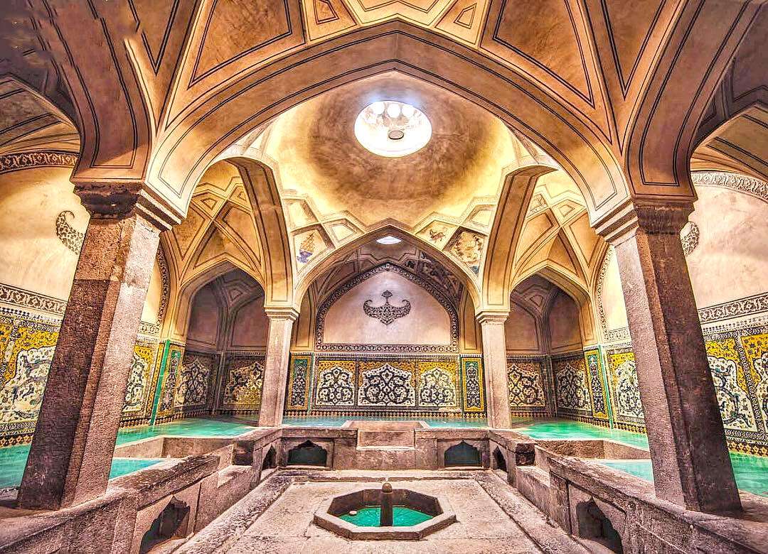 The Best Walks to Travel in the Heart of Isfahan