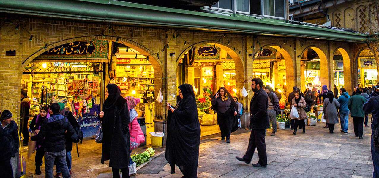 A Day Trip from the Northern Royal Palaces of Tehran to the Bazaar of Tajrish