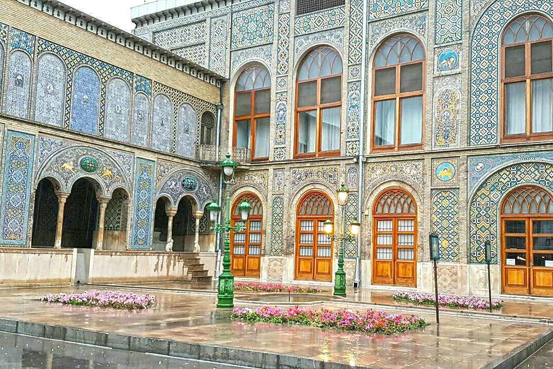 Top 4 Attractions in the Frame of Old Tehran 