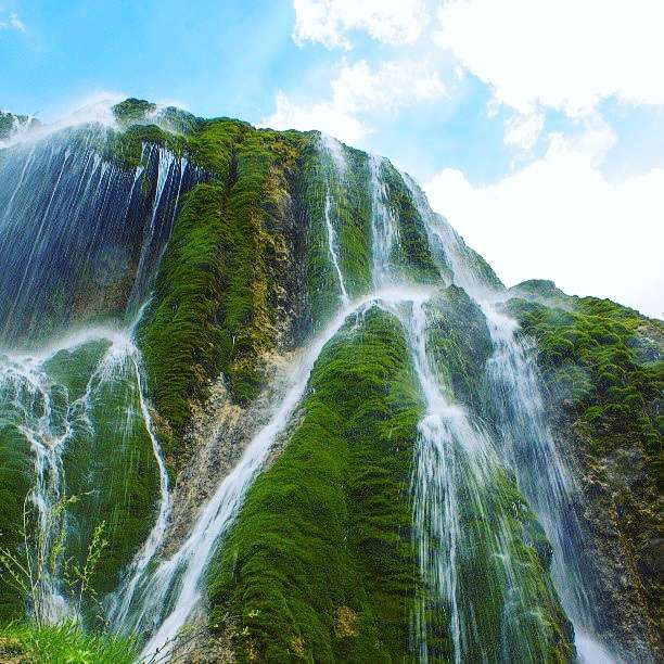 A Guide to One of the Top Isfahan Province Waterfalls