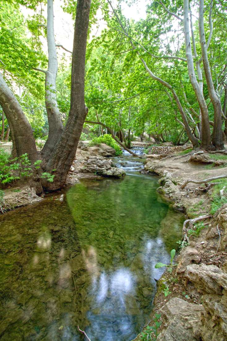 Behesht-e Gom-Shodeh (Tang-e Bostanak)