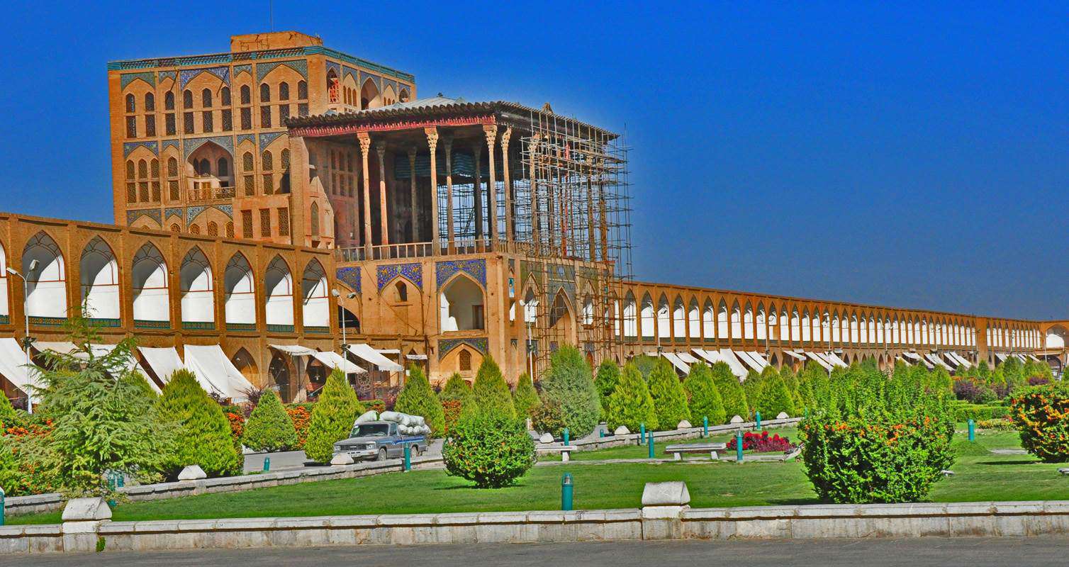 10 Days Iran Silk Road Tour